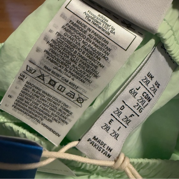 ADIDAS SPRINTER SHORT - Picture 8 of 9